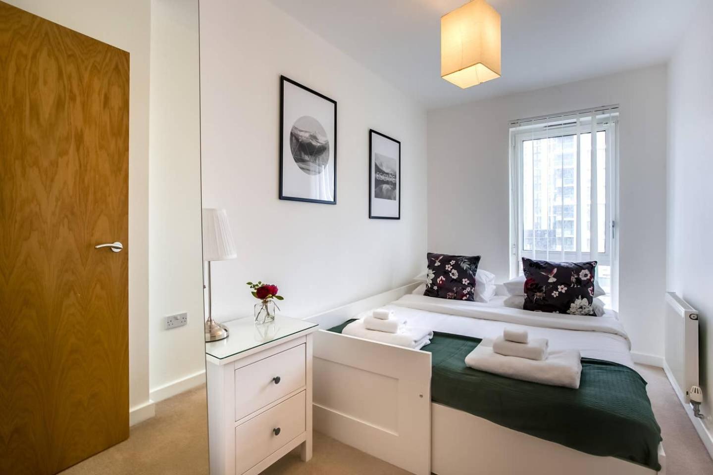 Guestready - Comfort By The Thames, W/ Balcony London Exterior foto